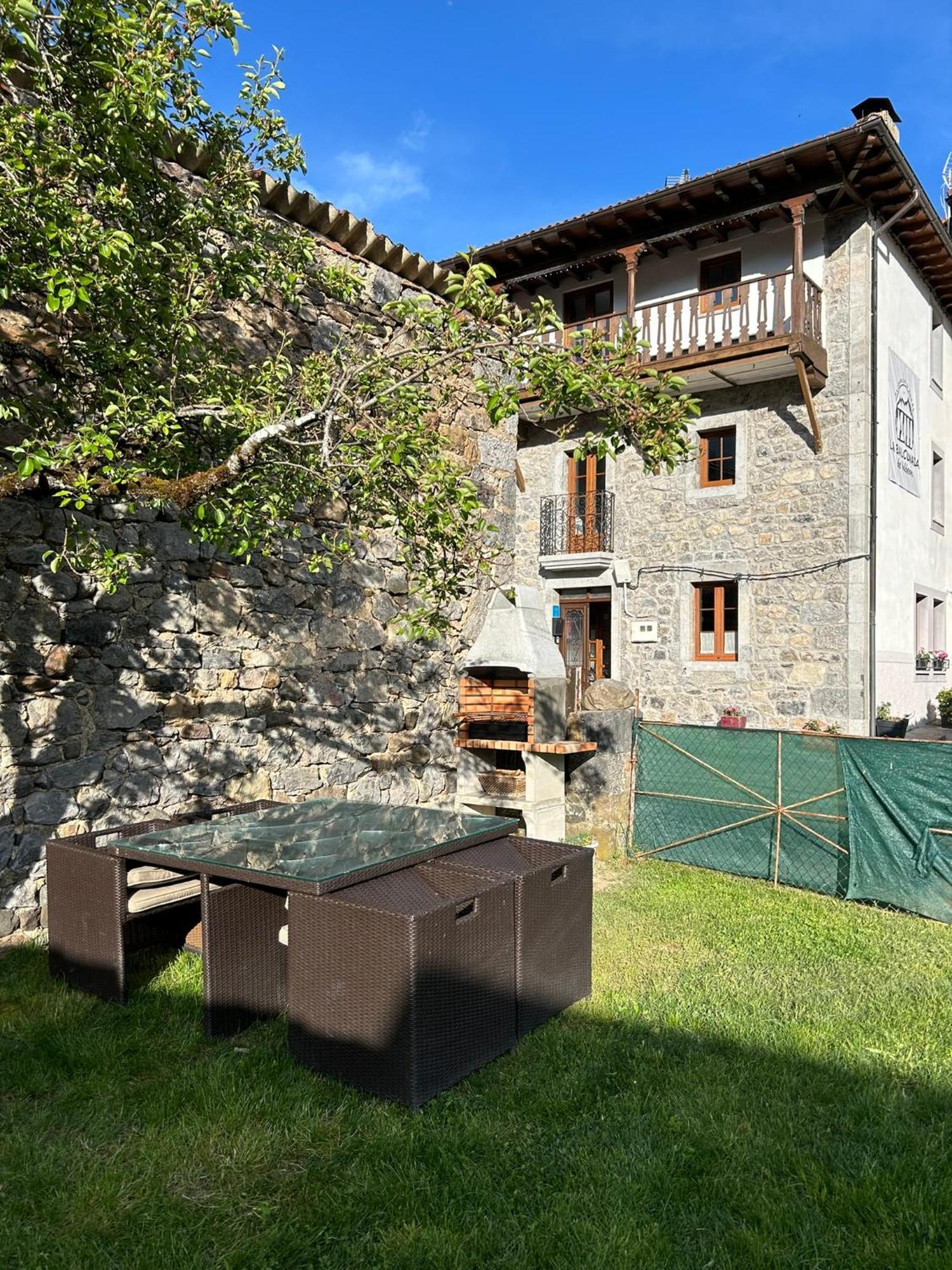 La Balconada De Valdeon Posada De Valdeon Exterior foto